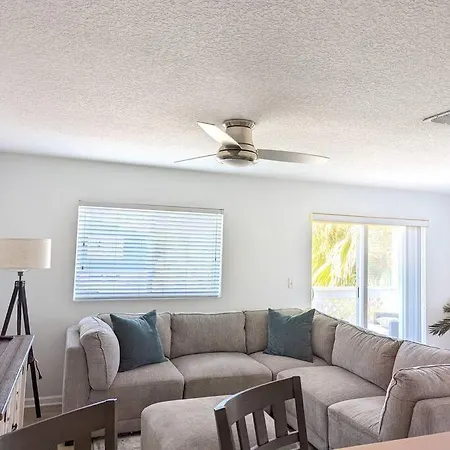 Be A Nomad - Lovely Neptune Beach 2Bed, Monthly
